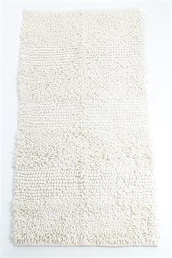 Bademåtte i hvid i størrelse 60 x 100 cm